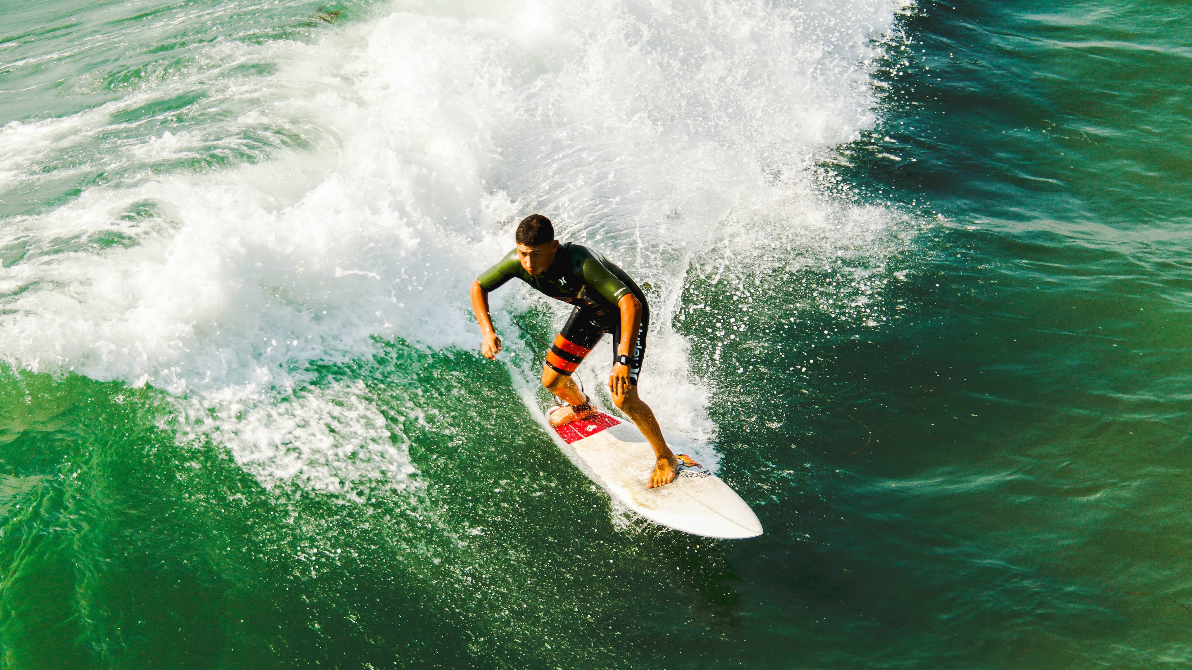 “传感器+视频分析打造实时战术决策辅助系统”