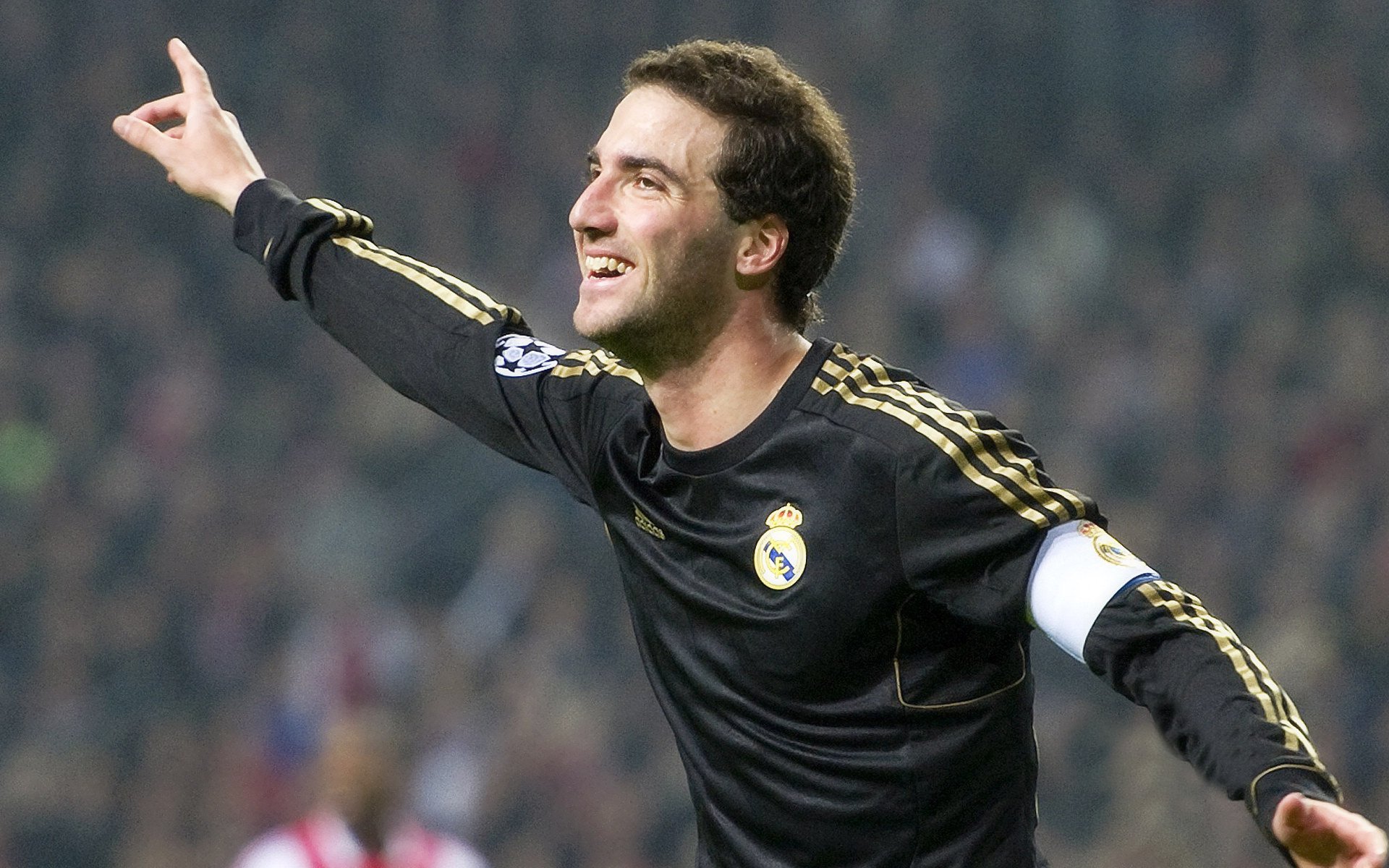 kaiyun体育app-“勇士突围！面对危机，球队为何能保持坚韧？”，勇士为什么突然崛起